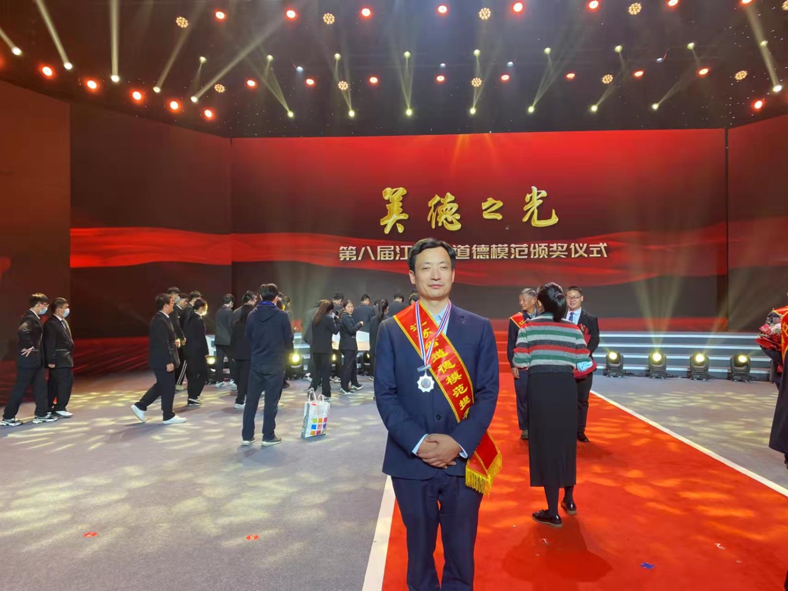 微信图片_20211022141257.jpg