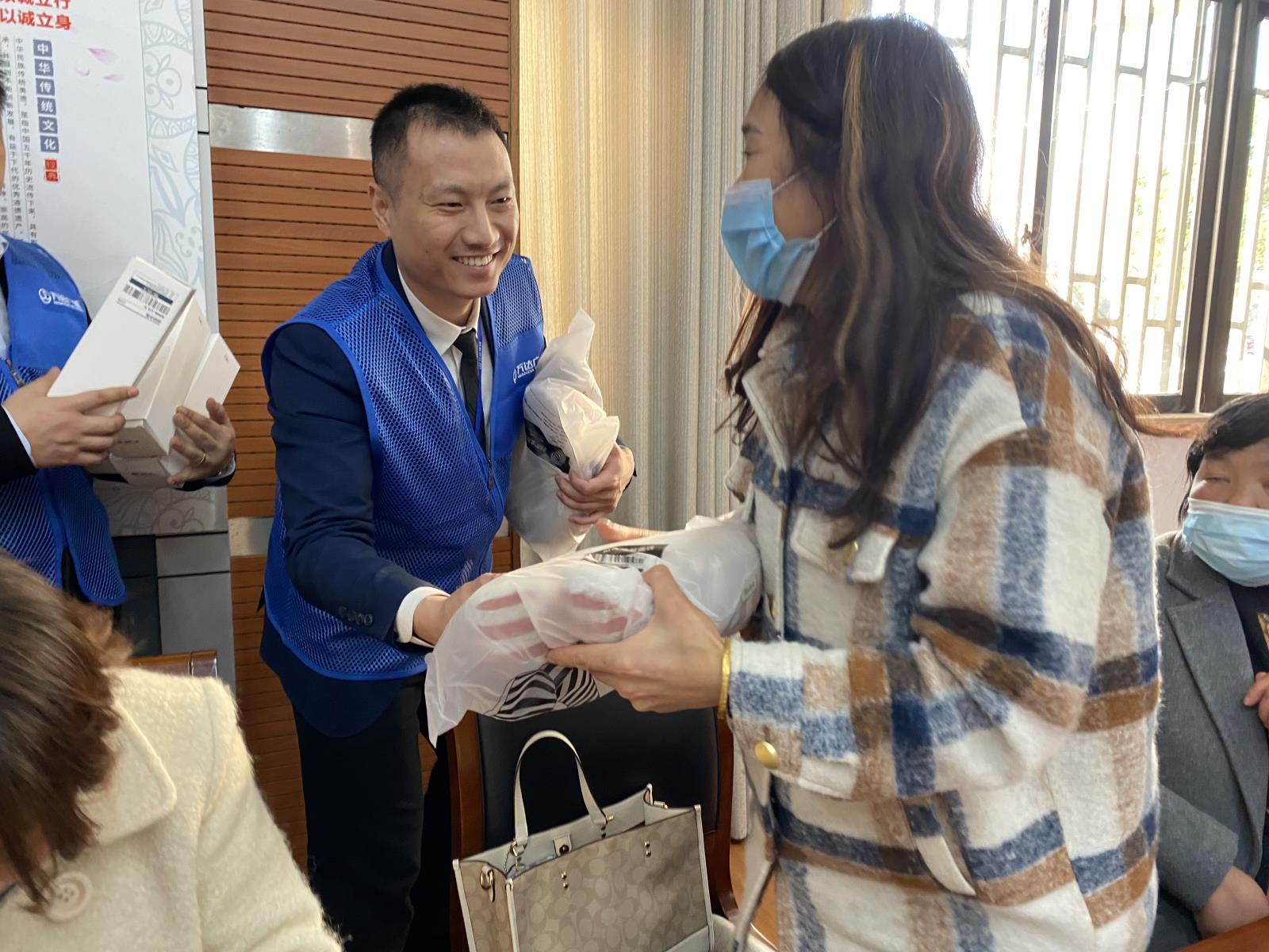微信图片_20211214164400.jpg