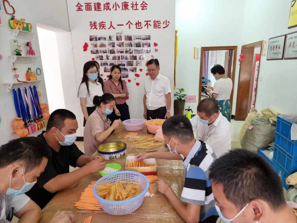 新街1.jpg 新街1.jpg