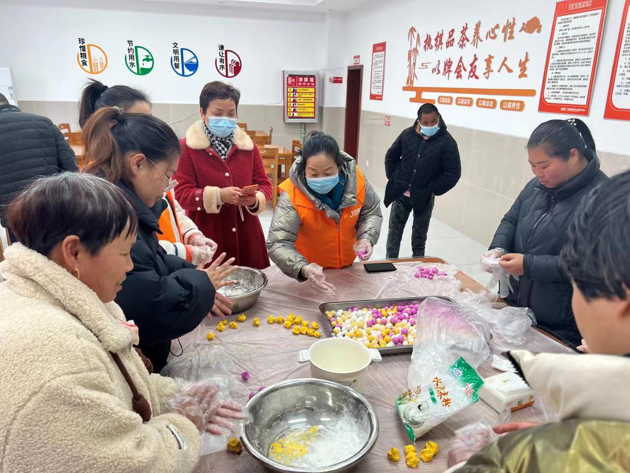 党建助残 共度元宵——宜兴市太华镇残联组织残疾人开展闹元宵活动(1).jpg 党建助残 共度元宵——宜兴市太华镇残联组织残疾人开展闹元宵活动(1).jpg