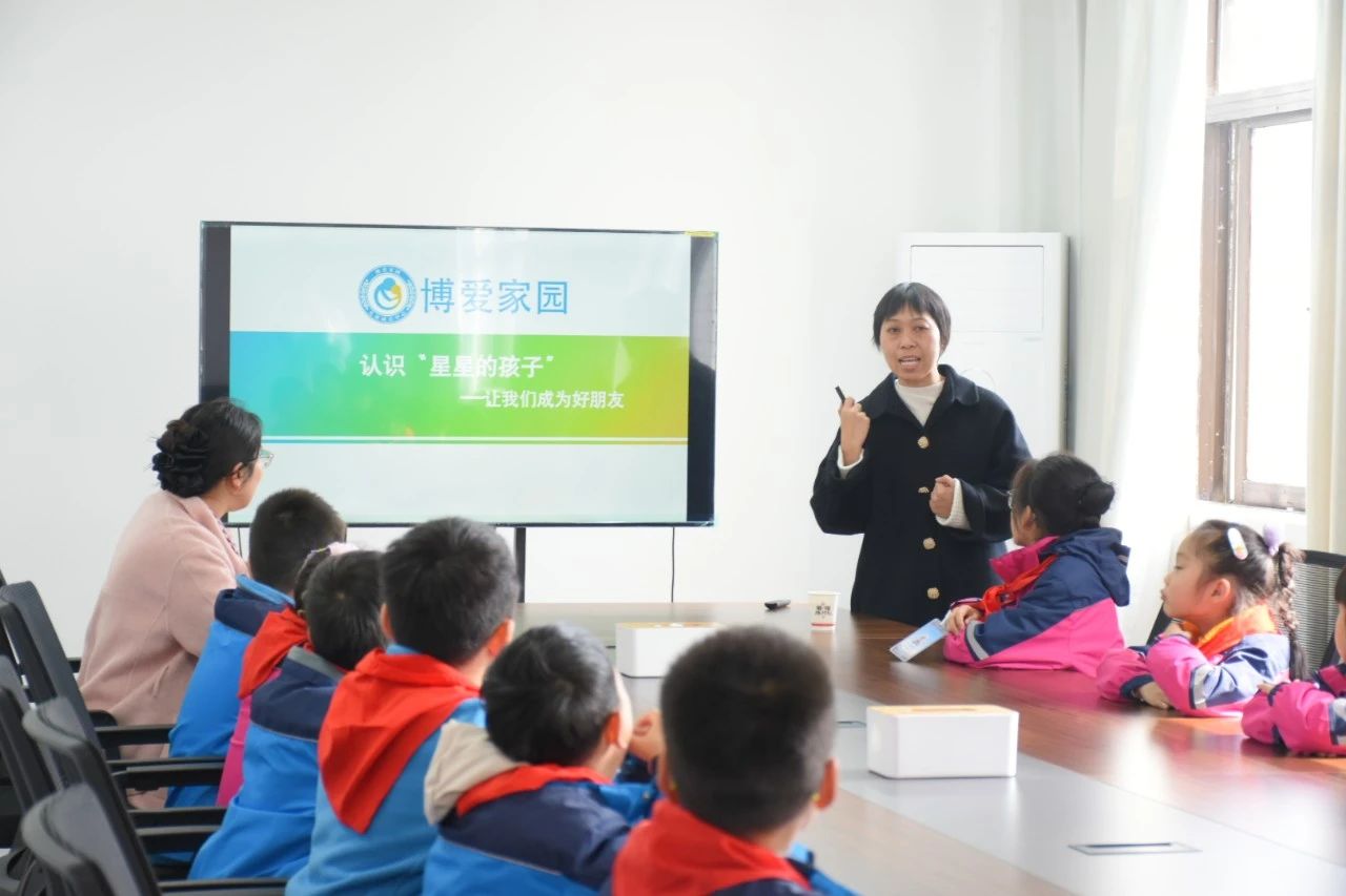 宜兴:当“追风少年”遇见“星星的孩子”,一场从陌生到懂得的温暖奔赴.png 宜兴:当“追风少年”遇见“星星的孩子”,一场从陌生到懂得的温暖奔赴.png