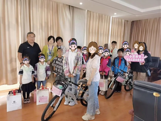 竺西妈妈来领航 点亮百个微心愿——周铁镇残联精心策划儿童节为残疾儿童圆梦活动.jpg 竺西妈妈来领航 点亮百个微心愿——周铁镇残联精心策划儿童节为残疾儿童圆梦活动.jpg