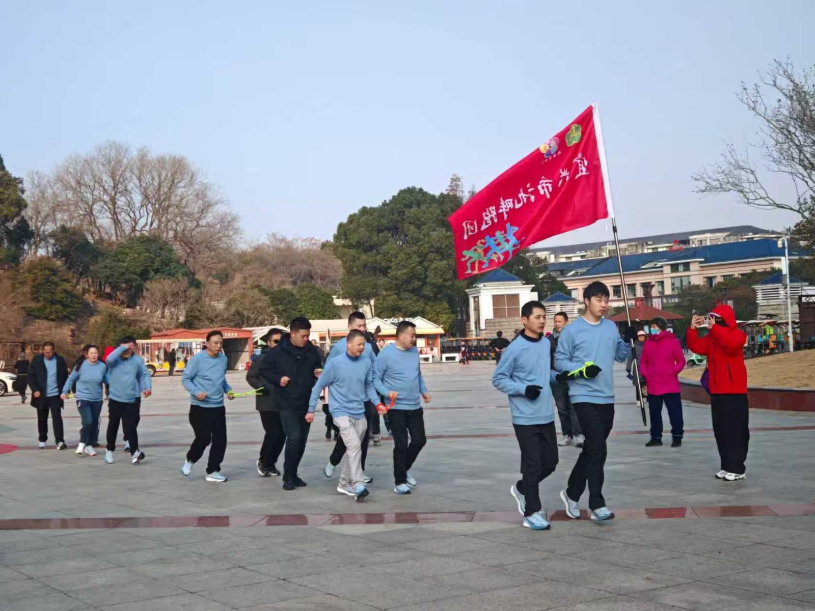 宜兴市氿畔跑团迎新跑温暖开跑(1).jpg 宜兴市氿畔跑团迎新跑温暖开跑(1).jpg